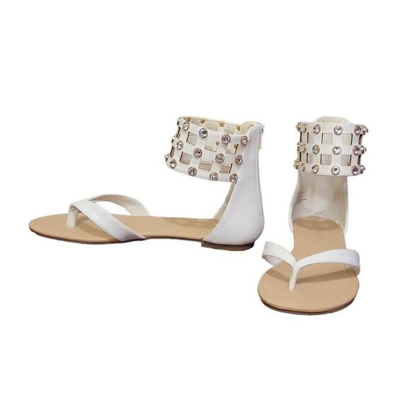 Shoe Dazzle Dackota Flat Sandals - Picture 7 of 13